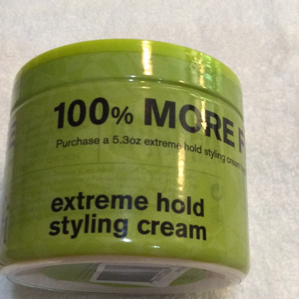 ❤️ FINAL PRICE NWT d:fi Extra Hold Styling Cream (100% Free / Double Size)